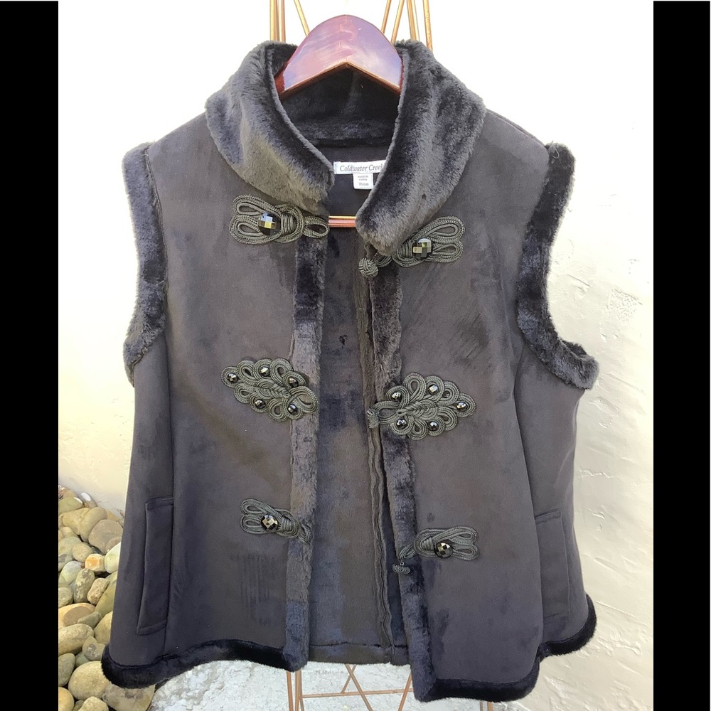 ColdWater Creek Black Faux Fur  Vest/ Size XL / Like New